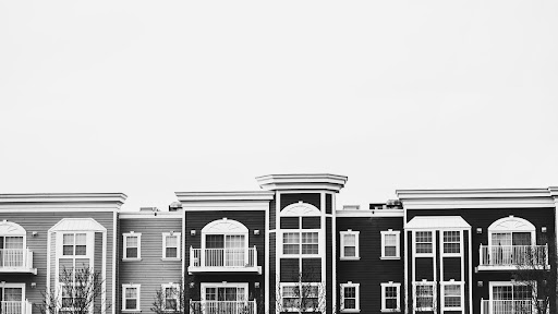 Toronto condos and starter homes for sale below $500,000